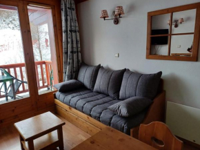 Appartement 2 pièces avec balcon, piscine, sauna et parking, à 50m des pistes - FR-1-263-399
